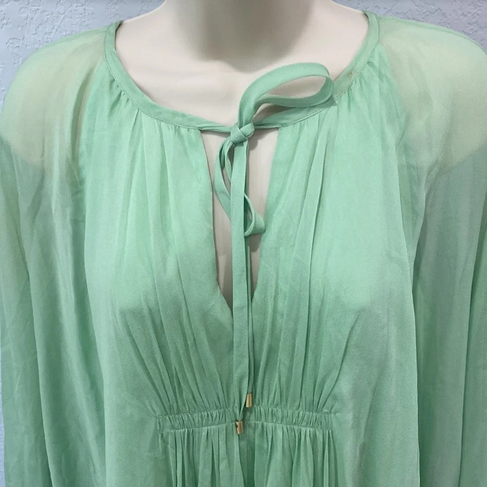 Diane VonFurstenberg Silk Dress - Picture 2 of 9